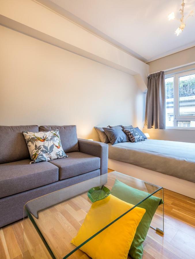 Exceptionally Located Studio Apartment Atene Esterno foto